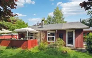 Pet Friendly Home In Fårvang With Wifi - Hinge