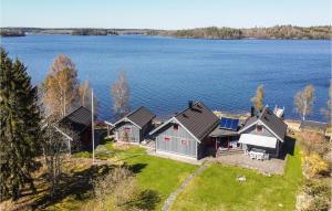 Cozy Home In Trollhättan