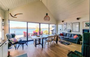 Cozy Home In Trollhättan