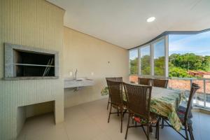 A42 - Águas Azuis - Apto 402 bl 02