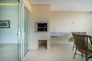 A42 - Águas Azuis - Apto 402 bl 02