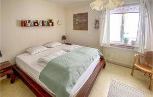 Gorgeous Home In Strömsund With Kitchen