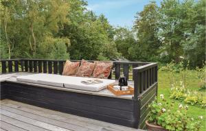 5 Bedroom Lovely Home In Hornbæk