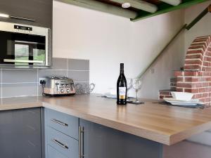 Darcis Lodge - Uk1297