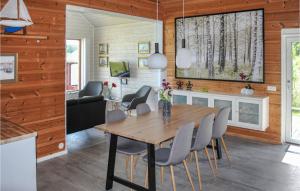 Pet Friendly Home In Skillingaryd