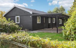 Stunning Home In Væggerløse With Wifi