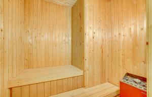 Amazing Home In Rømø With Kitchen