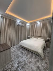 شقه مفروشه 2 قريبه من المطار