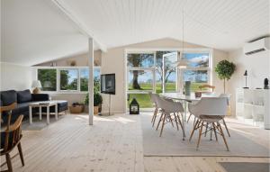 Nice Home In Juelsminde With Kitchen