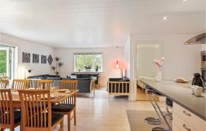 Awesome Home In Fårvang With Sauna