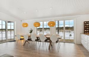 Cozy Home In Liseleje With Sauna