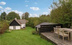 3 Bedroom Nice Home In Hundested