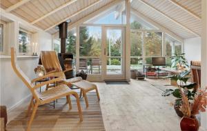 4 Bedroom Beautiful Home In Melby