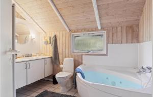 Gorgeous Home In Fårevejle With Sauna