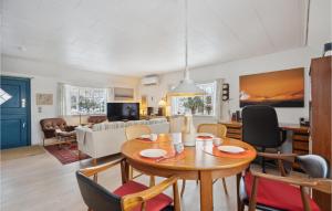 Cozy Home In Fanø With Kitchen