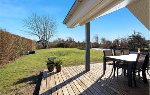 Stunning Home In Esbjerg V With Kitchen