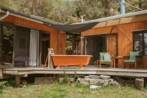 Golden Bay Glamping - East Takaka