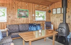 Three-Bedroom Holiday Home In Oksbol