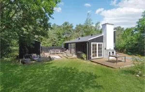 Nice Home In Nexø With Kitchen - Gadeby