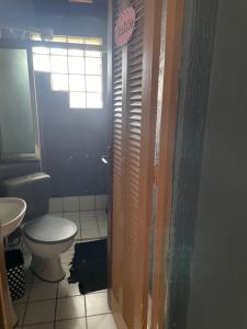 Casa com piscina foi toda reformada venha conferir