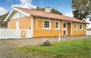 Three-Bedroom Holiday Home In Aabenraa - Løjt