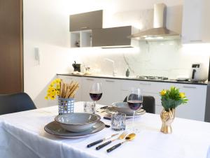 Leoscar Apartment in Catania center Self Check-in