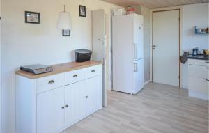 Cosy Home In Anholt With 3 Bedrooms And Wi-Fi