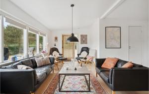 5 Bedroom Nice Home In Asperup