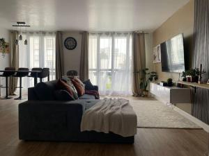 Escapade à 15 mn de Laéroport Orly 20mn de paris