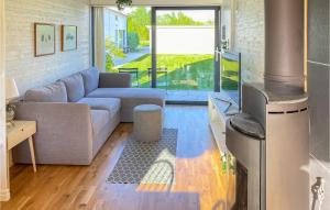 3 Bedroom Nice Home In Burgsvik