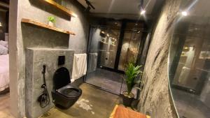 luxury apartment firist row nile view maadi cairo