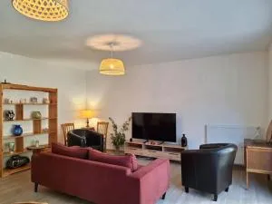 Serenity - Maison refaite à neuf - 奥贝维利埃