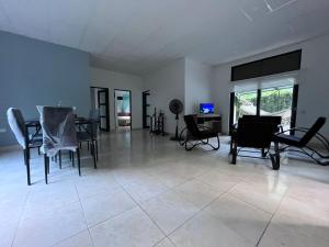 Condominio la Orquídea - Apulo