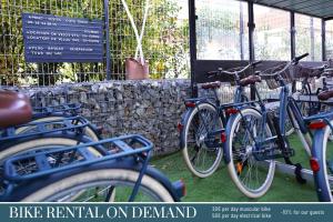 Appart'hotels Cote Ouest : Garden Level Studio with Spa - Azur