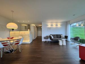 Stella Regia Apartment 4