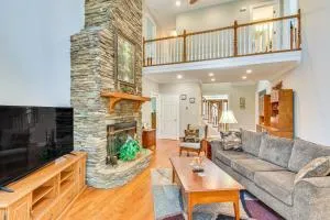 Lakefront Hartwell Retreat with Gas Grill and Deck! - Allendale