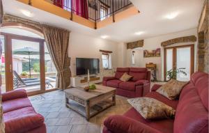 Awesome Home In Smarje 