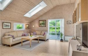 Stunning Home In Højby With Wifi