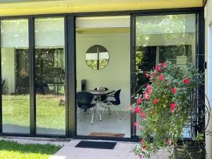 Garden Hideaway-Entirely Private - Beecroft