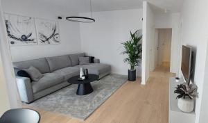 Apartments by the sea Split - 2983