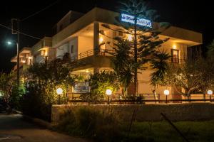 Savas Rooms Chania Greece
