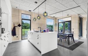 Beautiful Home In Tranekær With Wifi