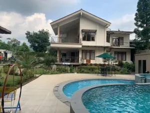 Villa Casa Bardolino - 希萨鲁阿