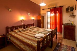 Savas Rooms Chania Greece
