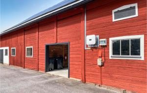 Awesome Apartment In Södra Vi With Wifi