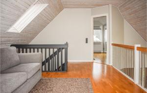 Nice Home In Kivik With Wifi