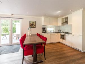 Beachfront Stay for Groups