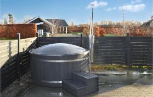 Stunning Home In Ebeltoft With Sauna