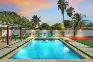 Miami Resort Villa - Goulds