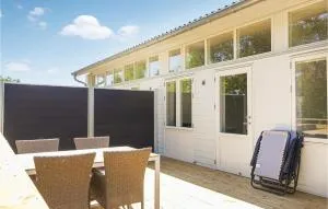 Nice Apartment In Nexø With Wifi - Langedeby
